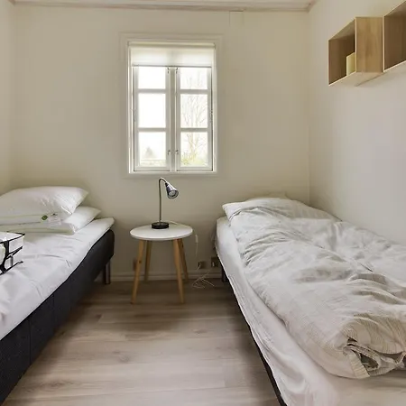 Four-bedroom Holiday In * Hals